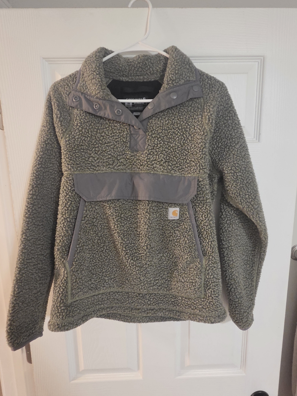 Carhartt Relaxed Fit Sherpa Fleece Pullover in Green & Gray